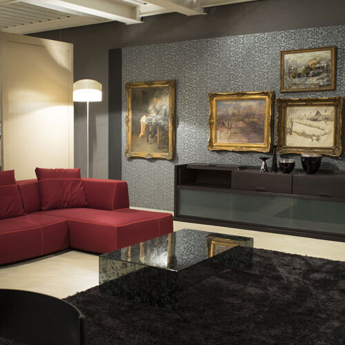 Decorare il soggiorno con lampada da terra